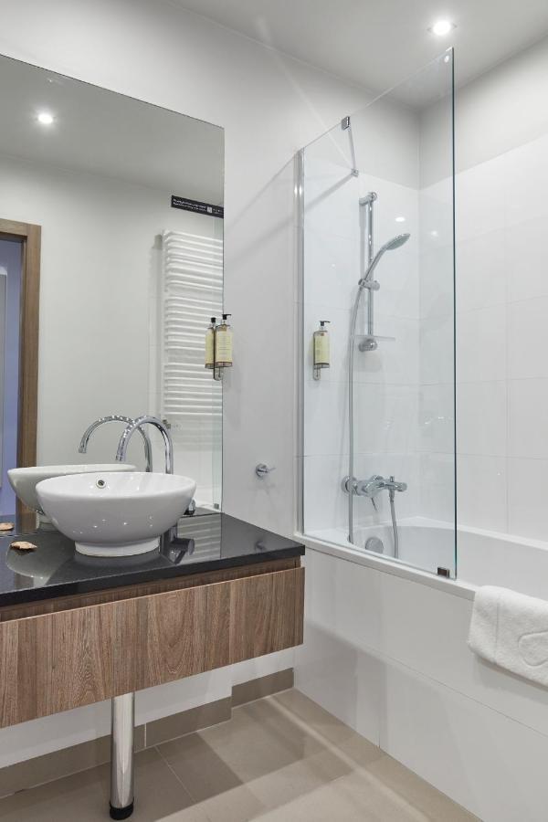 Wronia Business Residence Varsó Kültér fotó