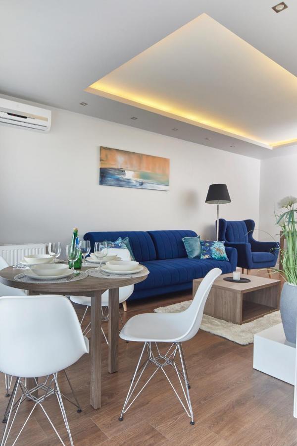 Wronia Business Residence Varsó Kültér fotó